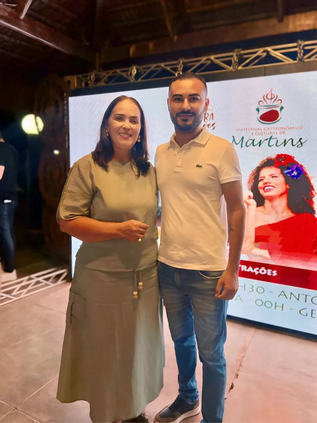 Prestigiando o lançamento do Festival de Martins ao lado da Ex Prefeita Mazé